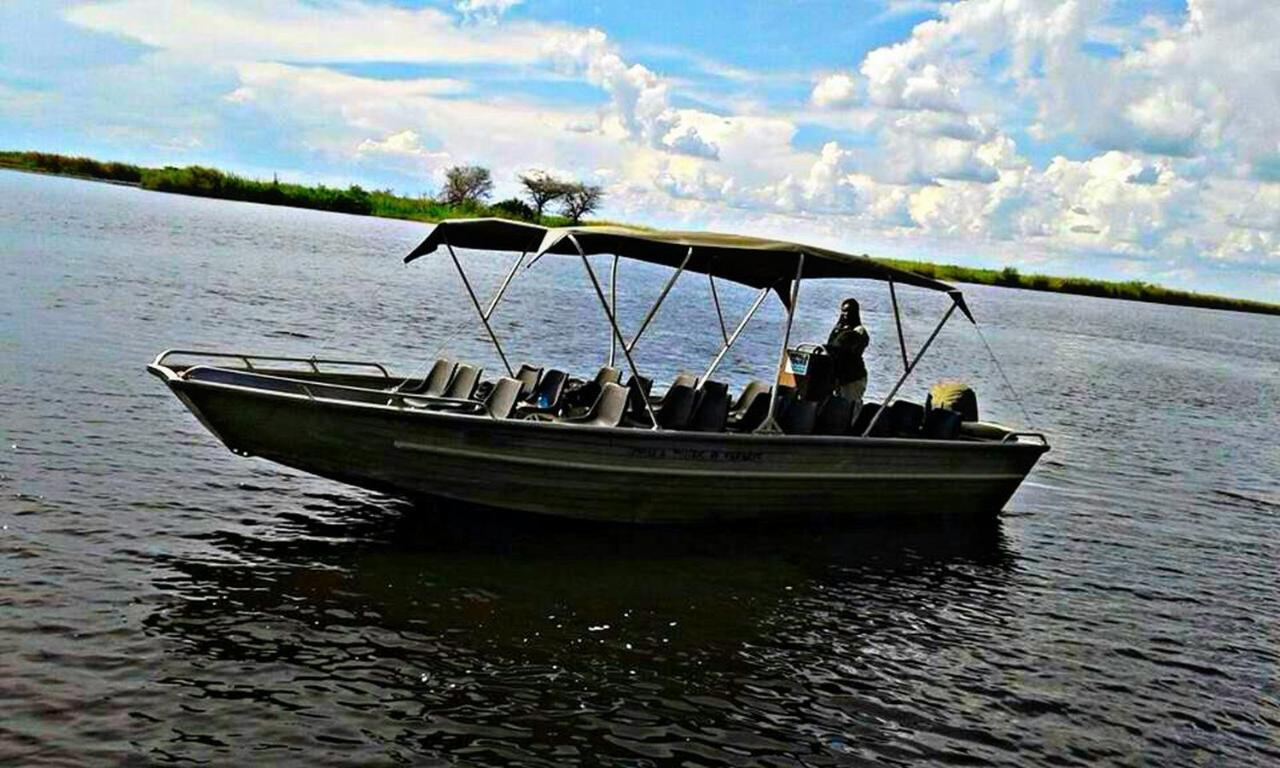 Kwalape Safari Lodge Kasane Eksteriør bilde